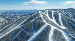 打造环京地区热门滑雪度假胜地 金山岭滑雪场盛