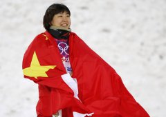 冬奥前沿：因热爱而坚持，因梦想而坚定
